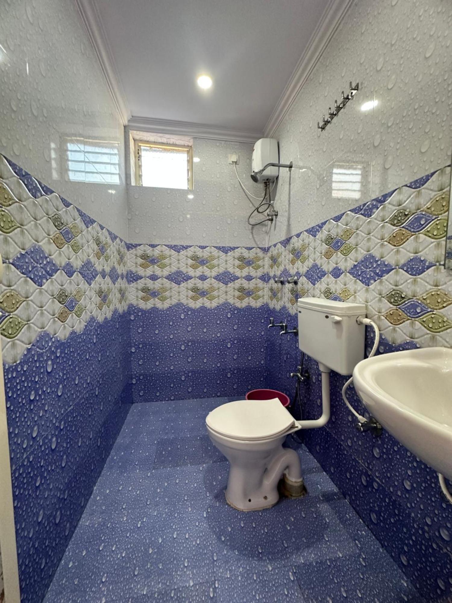 Casa Somanjo Inn Calangute Eksteriør billede