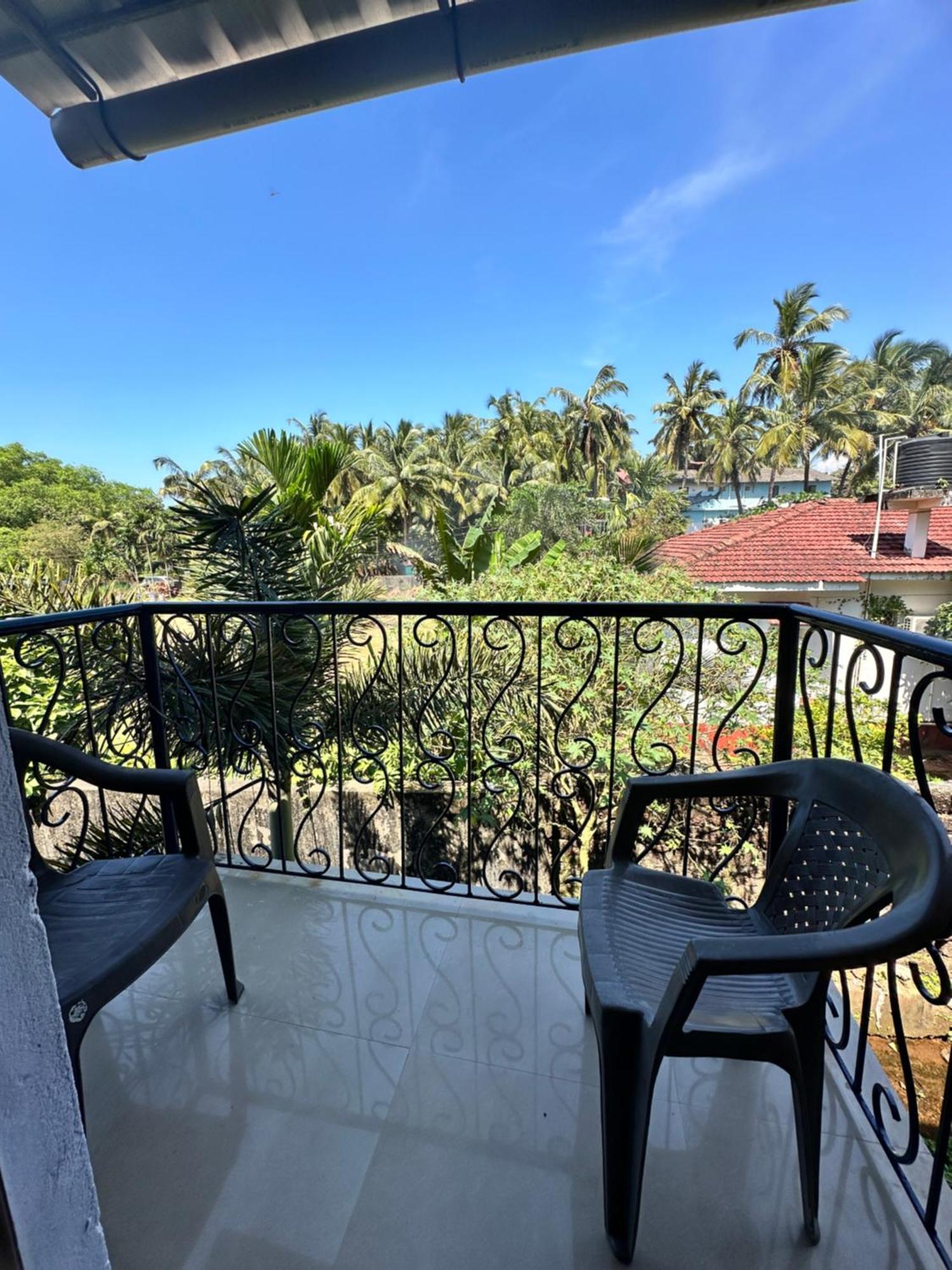 Casa Somanjo Inn Calangute Eksteriør billede